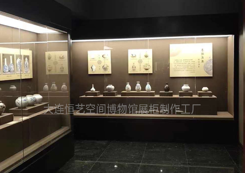 山東淄博某博物館展櫃